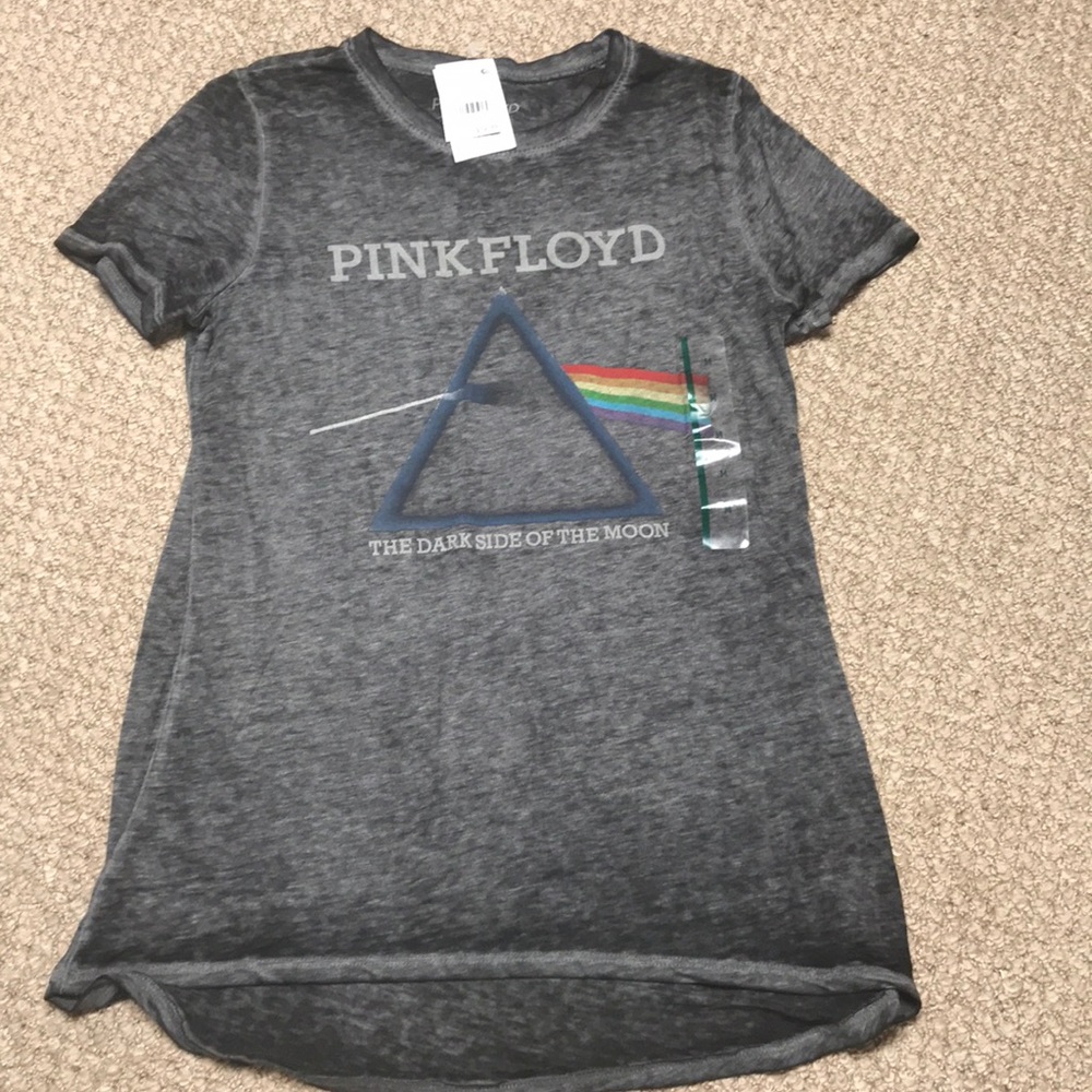 BRAND NEW Pink Floyd T-shirt